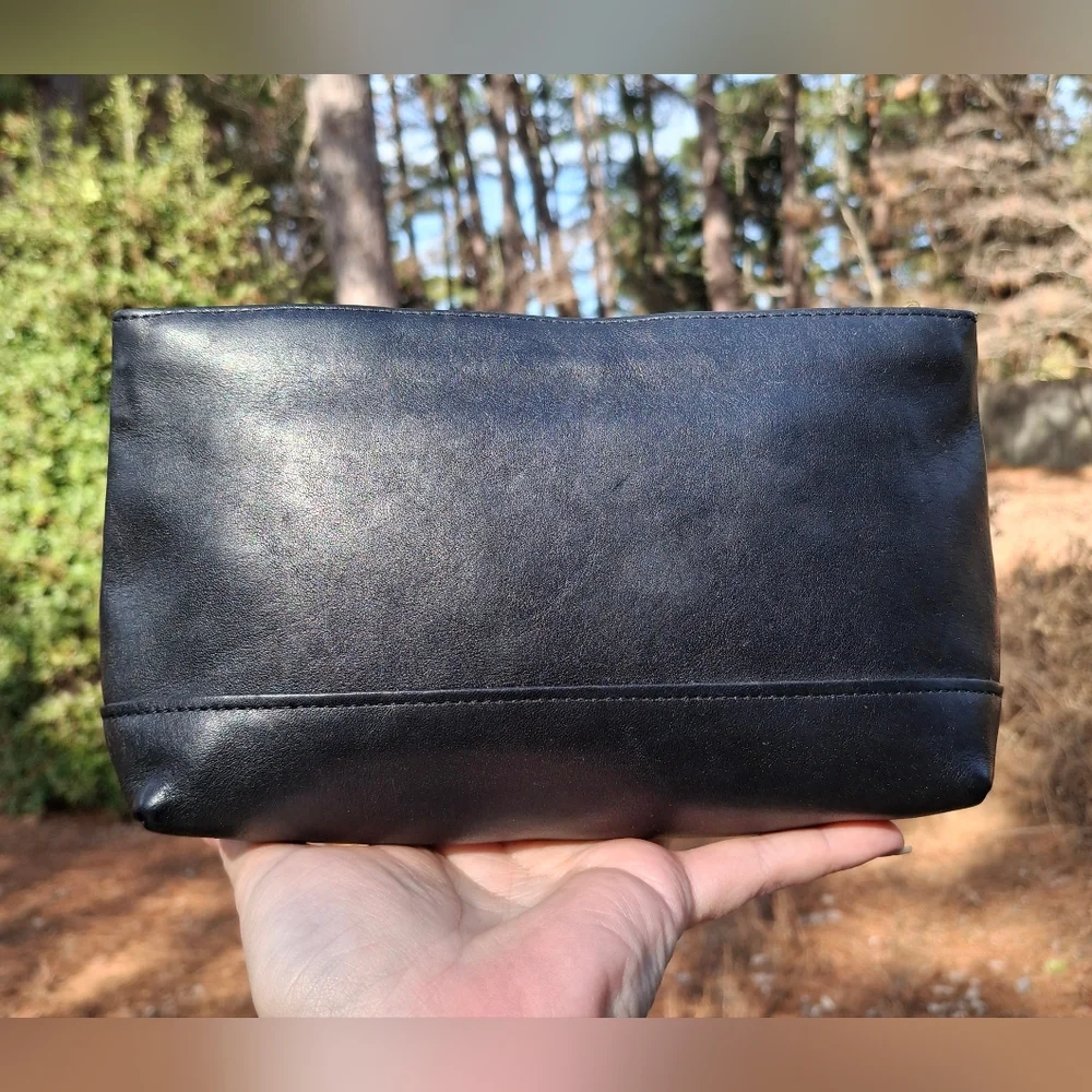 Vintage 90's Coach Black Glove Tanned Leather Large Cosmetic Bag #7172